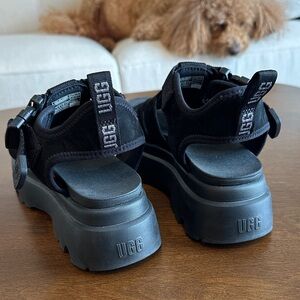 UGG platform sandals size 37